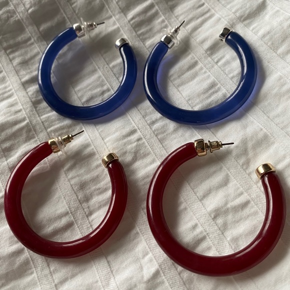 Hoop Earrings - Picture 1 of 2